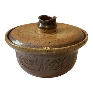 Vtg 1976 Art Pottery Stoneware 40oz Pot With Lid Signed By Artist Unique Stylish